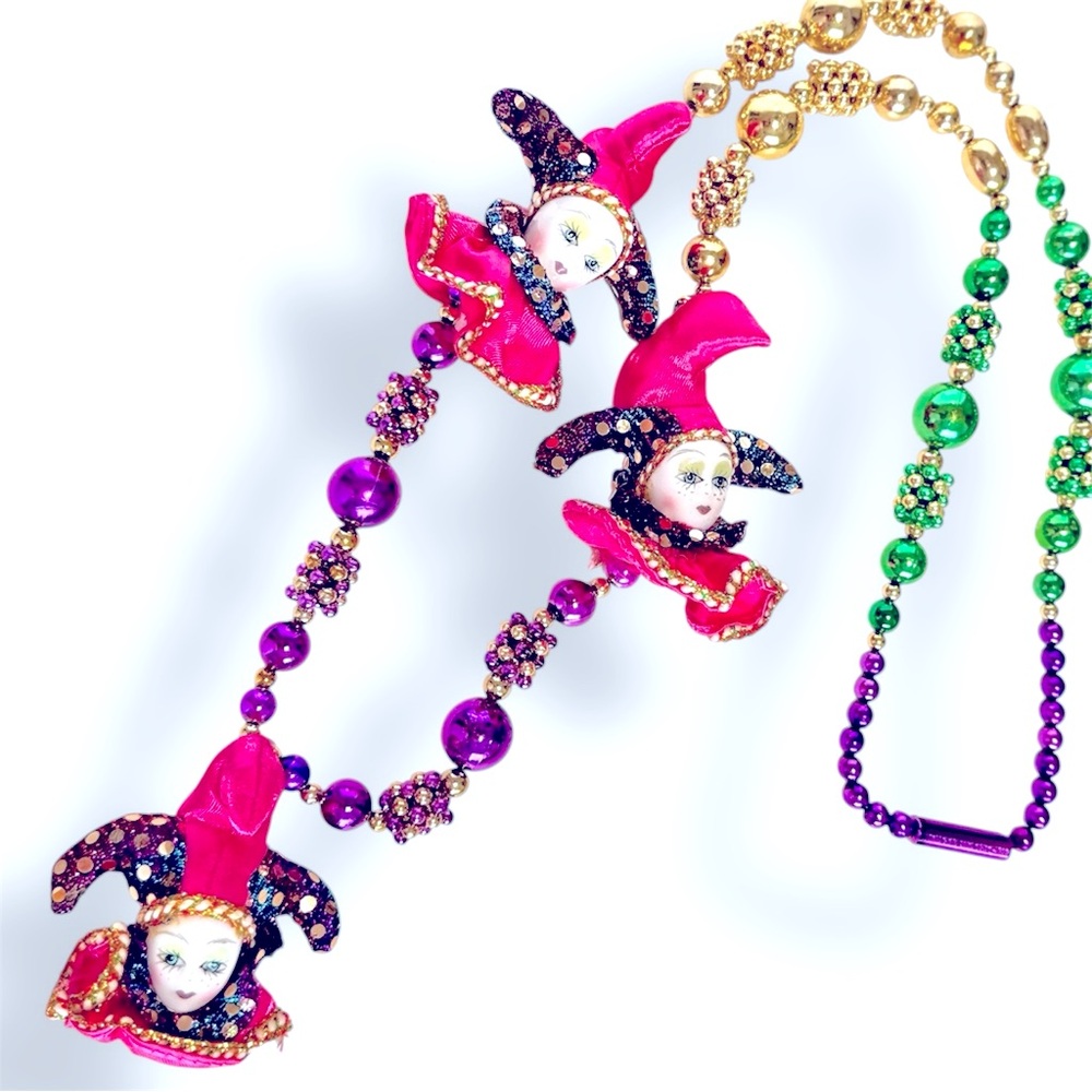 MARDI GRAS Vintage Ceramic Mask Beaded Necklace Parade Beads New Orleans NOLA